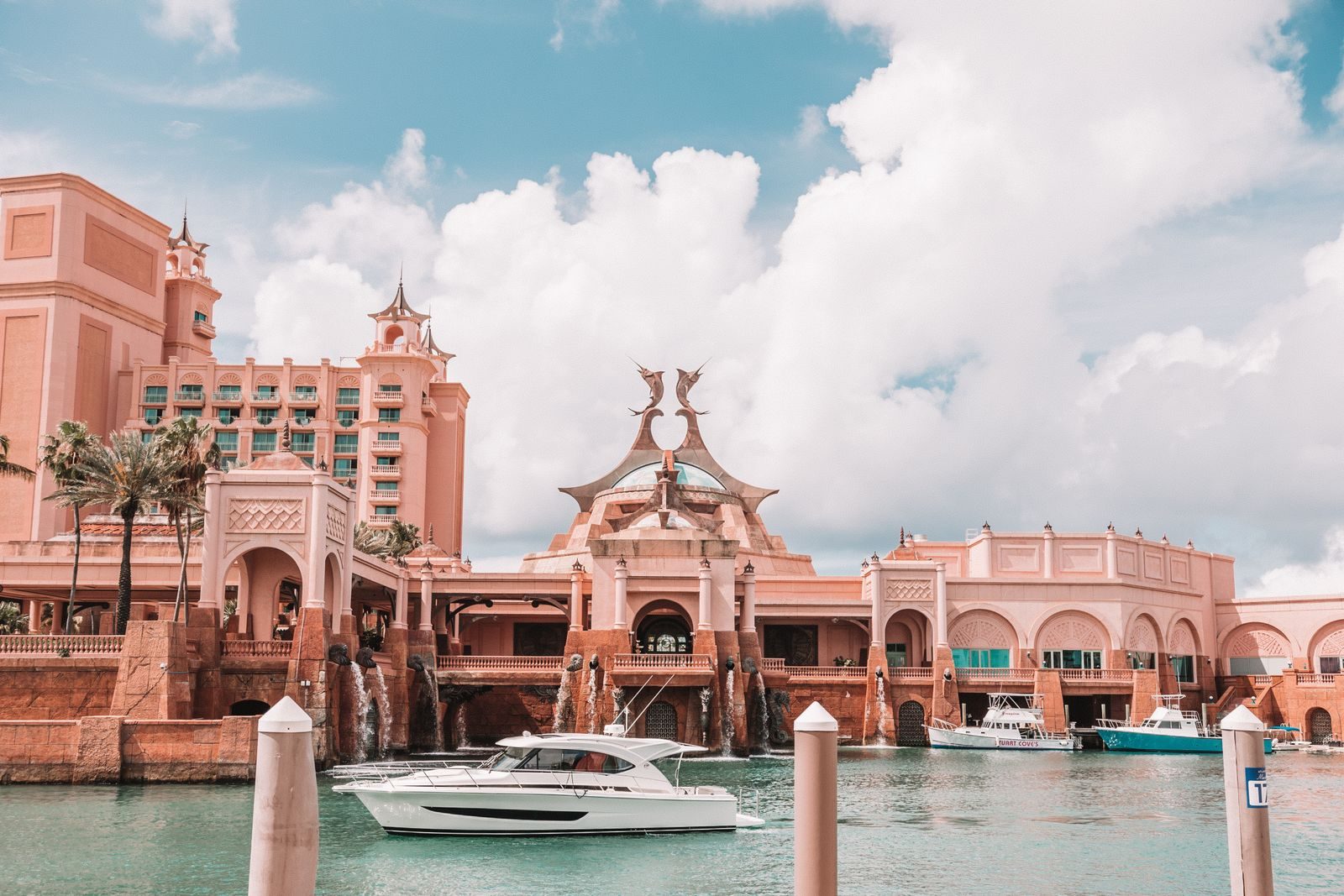 Atlantis resort and marina, Paradise Island, Nassau