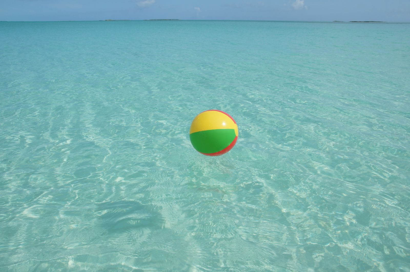 Crystal-clear shallow water in George Town, Exuma, Bahamas