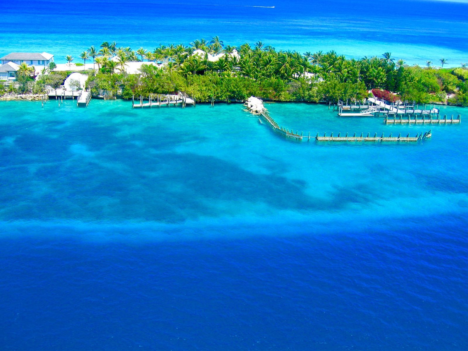 Aerial view of New Providence coastline, Nassau, Bahamas